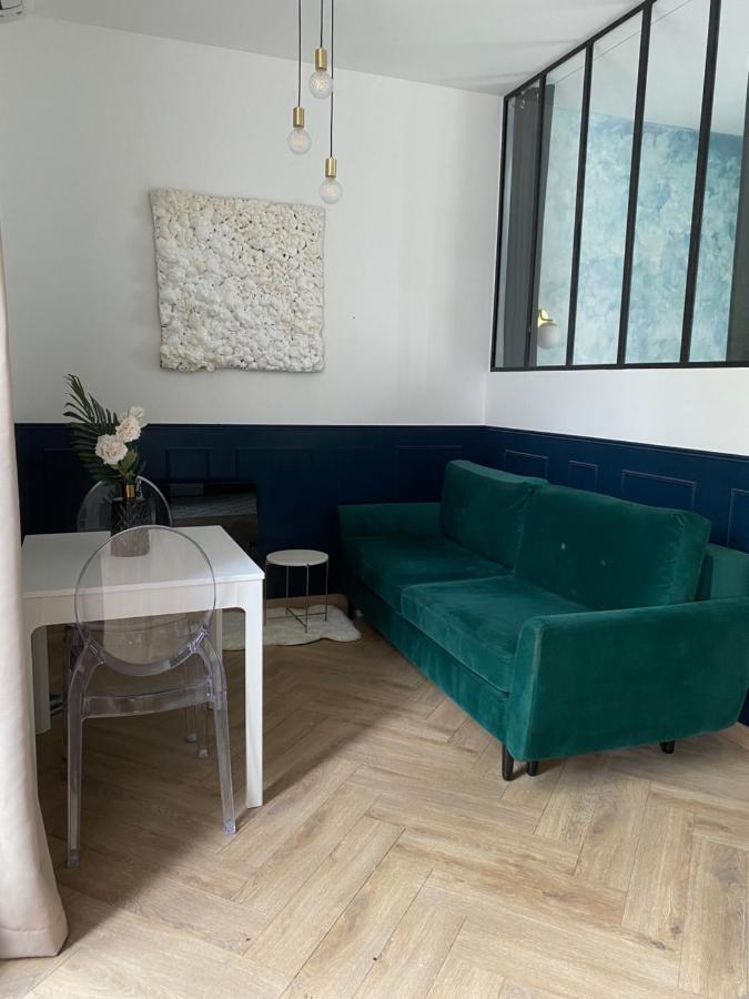 La Suite Dandy - Beau T2 -Terrasse, Parking Gratuit, Climatisation Баньер-де-Бигор Экстерьер фото