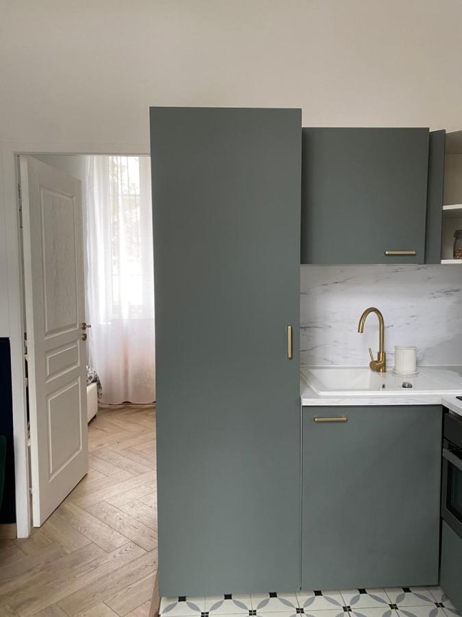 La Suite Dandy - Beau T2 -Terrasse, Parking Gratuit, Climatisation Баньер-де-Бигор Экстерьер фото